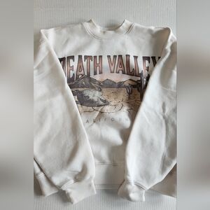 Hollister Death Valley Graphic Crewneck Sweater - Cream Size s
